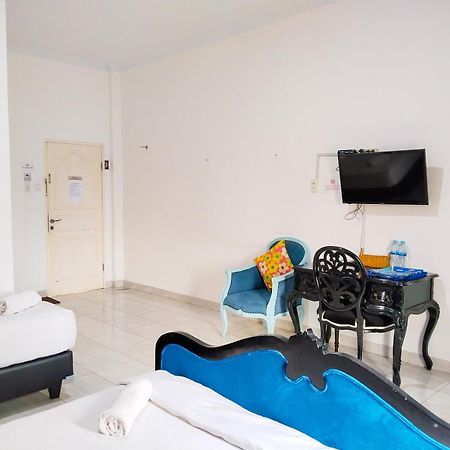 Grand Shaqilla Syariah Hotel Deli Tua ภายนอก รูปภาพ