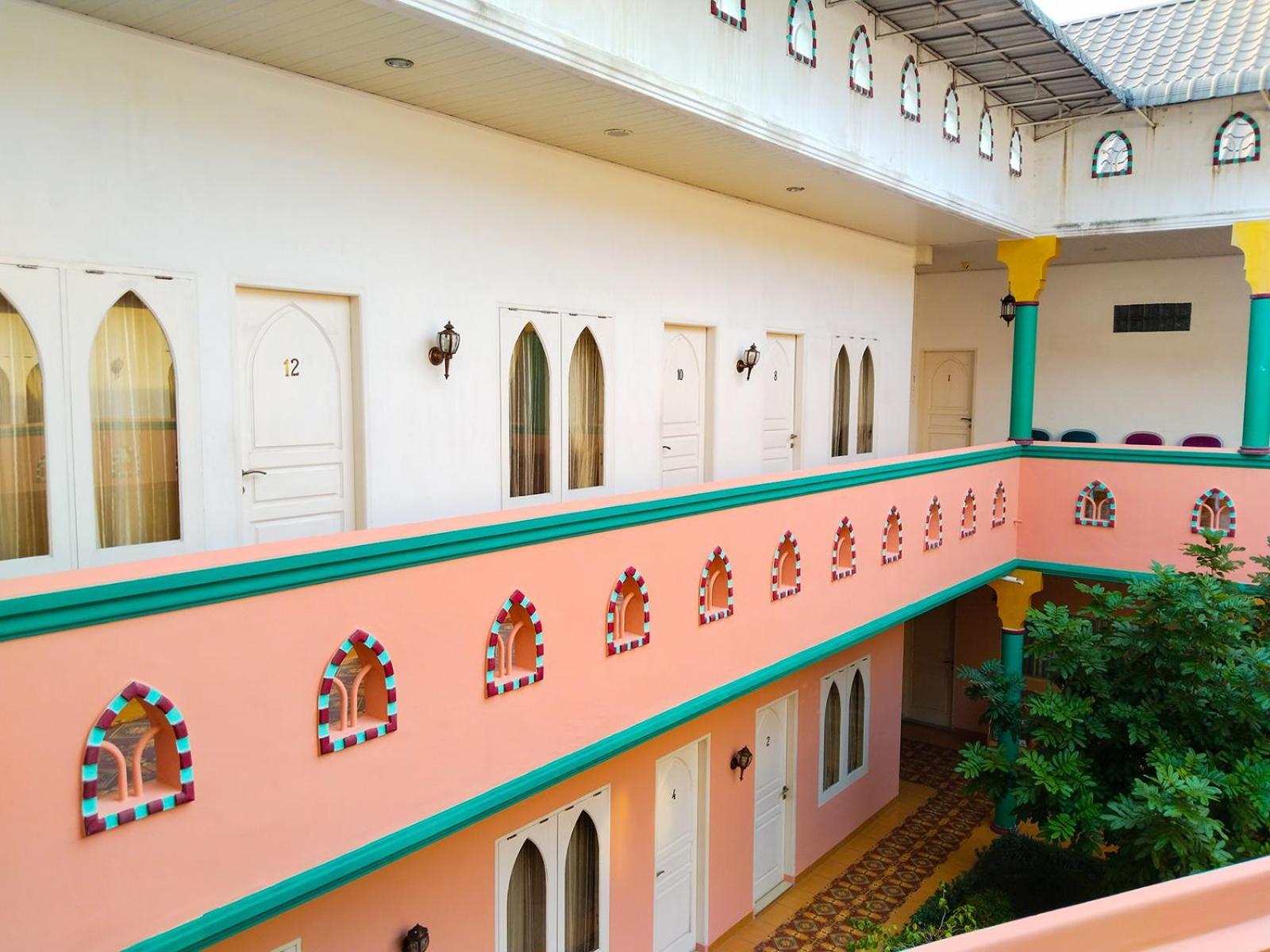 Grand Shaqilla Syariah Hotel Deli Tua ภายนอก รูปภาพ