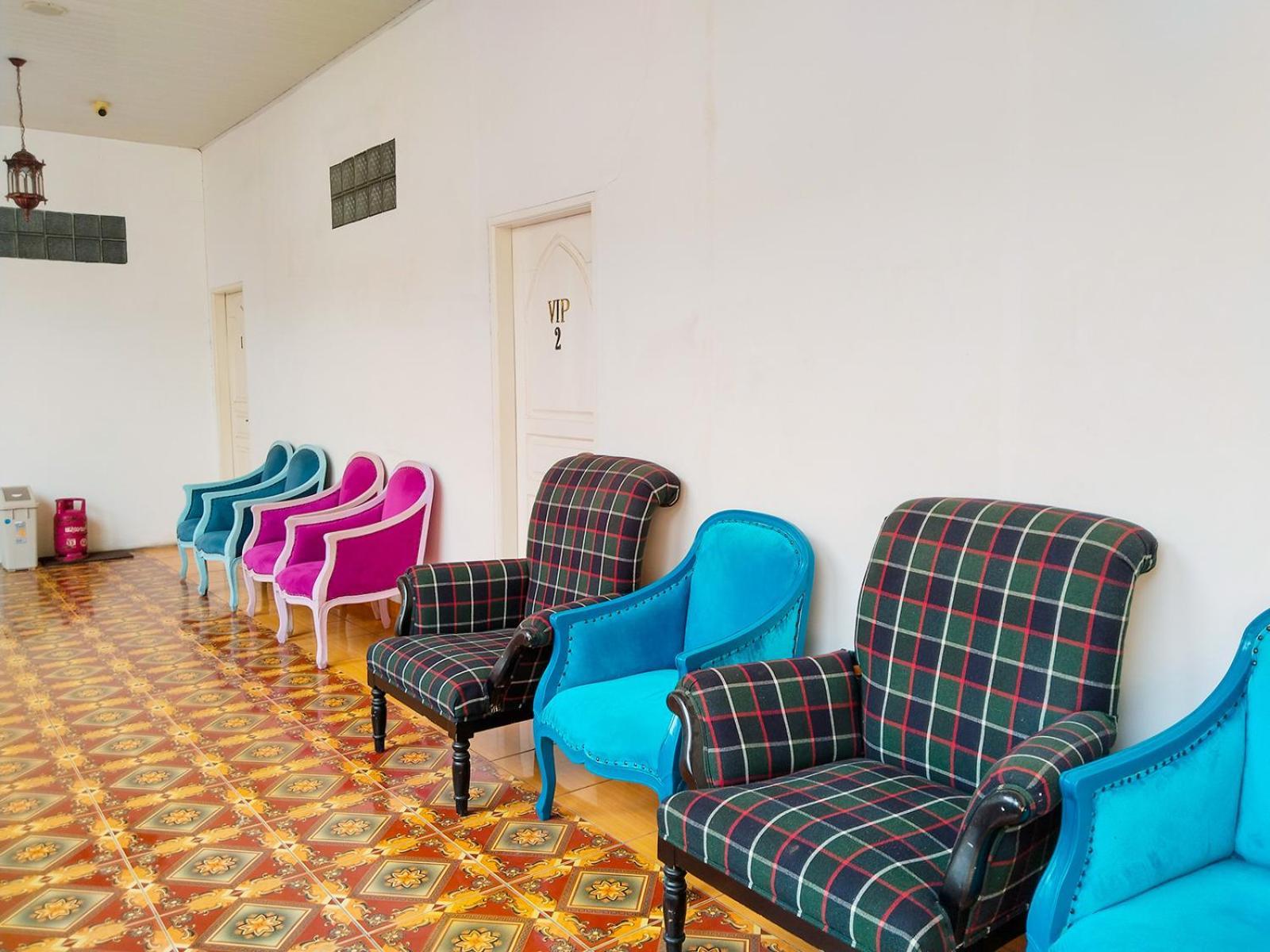 Grand Shaqilla Syariah Hotel Deli Tua ภายนอก รูปภาพ